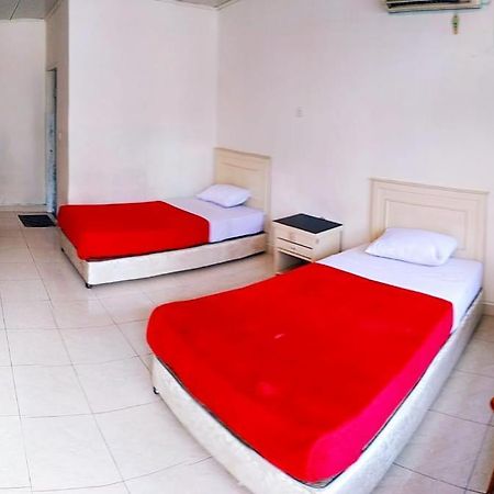 دماي Mayang Suri Hotel المظهر الخارجي الصورة